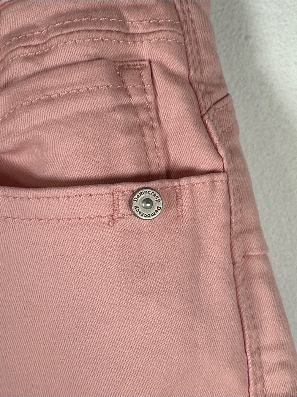 Democracy Pink "Ab"solution Denim Shorts Slimming Stretch Jorts Women's 8 - Picture 4 of 12